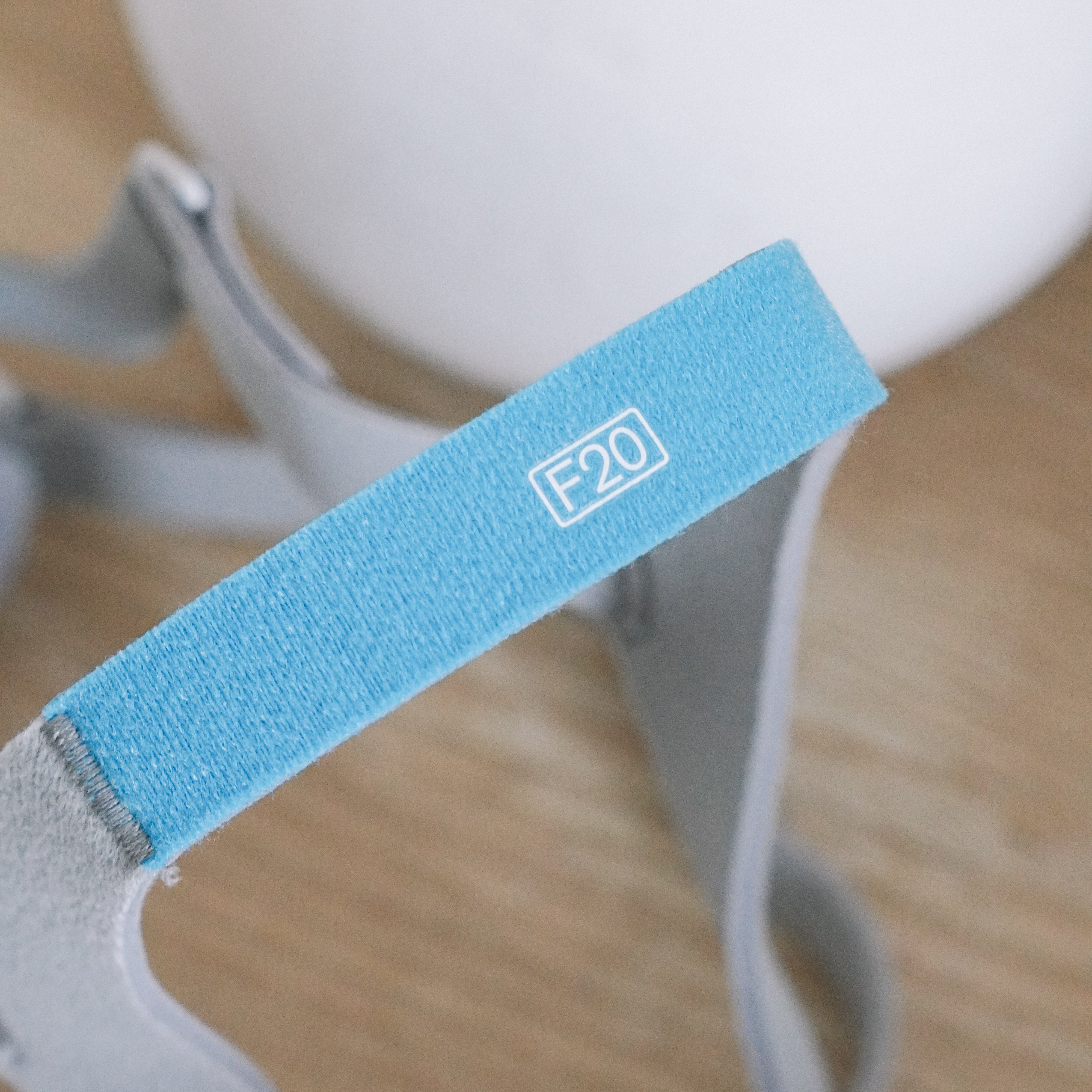 Plush ResMed AirTouch™ F20 Headgear